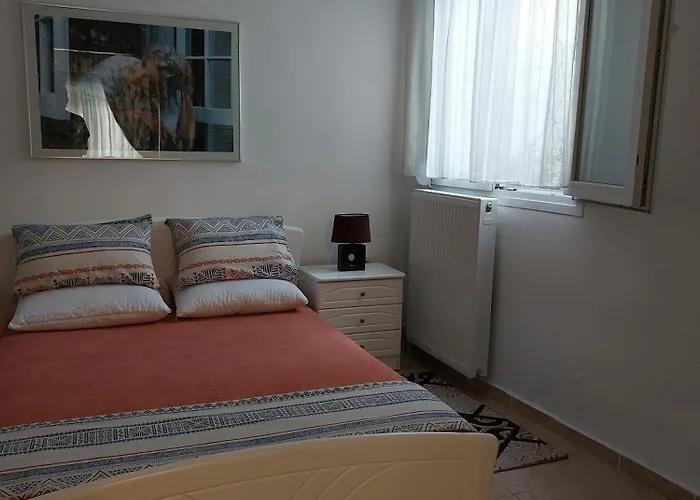 Despo\'S Apartment